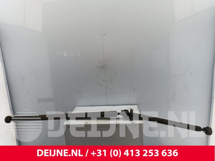 Volvo XC90 Zwischenachse O316996