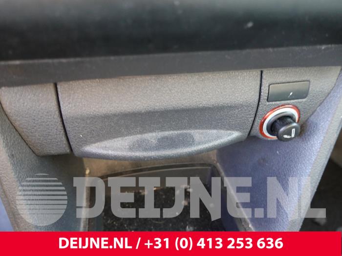 Volkswagen Caddy Front ashtray O317045
