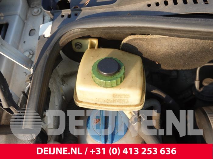 Volkswagen Caddy Lenkkraftverstärker Ölbehälter O317130