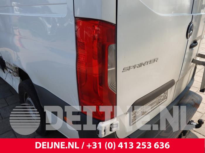 Mercedes Sprinter Achterlicht links O317301