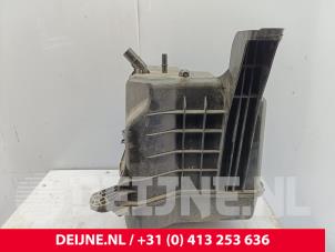 Mercedes Sprinter Adblue tank O317302 foto 2