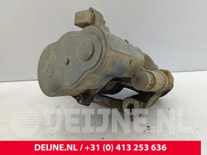 Mercedes Sprinter Remklauw (Tang) links-achter O317361 foto 3