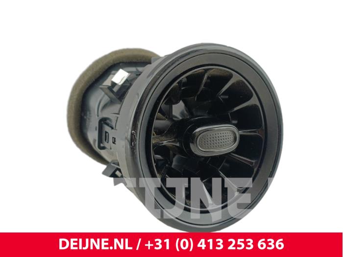 Mercedes Sprinter Luchtrooster Dashboard O317540