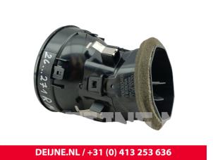 Mercedes Sprinter Dashboard vent O317540 photo 2