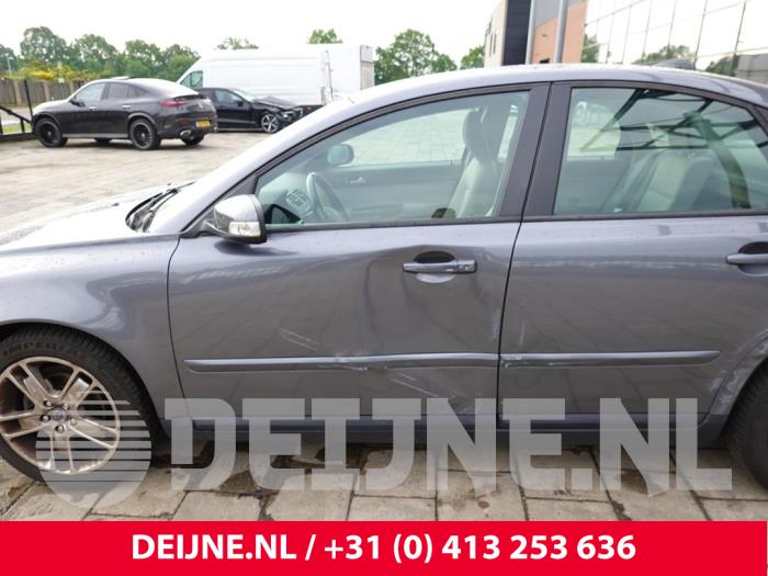 Volvo S40 Door 4-door, front left O317489