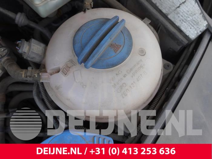 Volkswagen Transporter Ausgleichsbehälter O317582