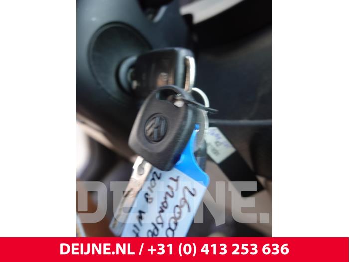Volkswagen Transporter Kontaktslot+Sleutel O317596