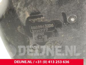 Volvo XC40 Adblue tank O317846 foto 3