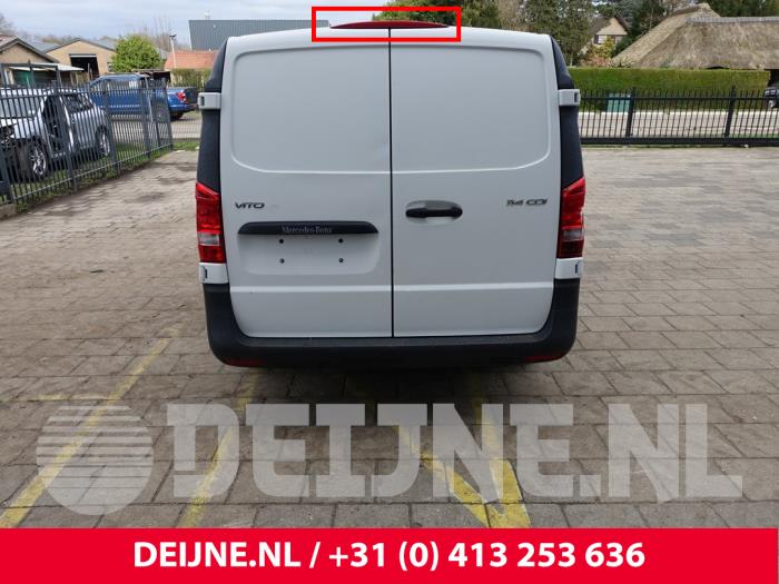 Mercedes Vito Zusätzliches Bremslicht Mitte O318027