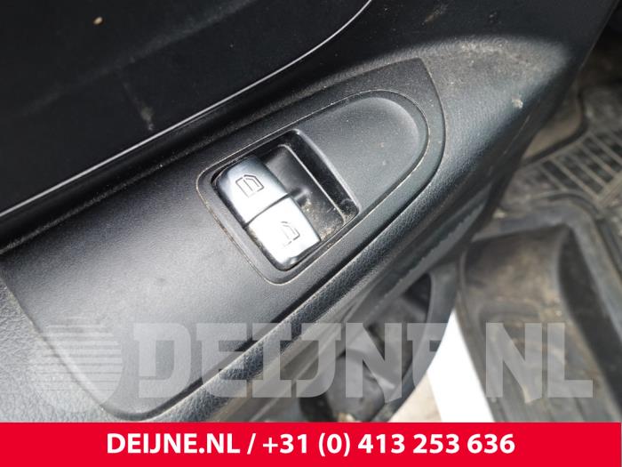Mercedes Vito Elektrisches Fenster Schalter O318026
