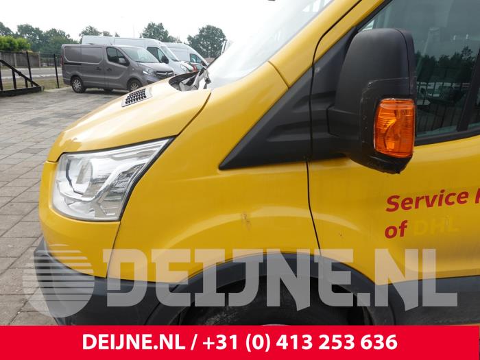 Ford Transit Kotflügel links vorne O318176