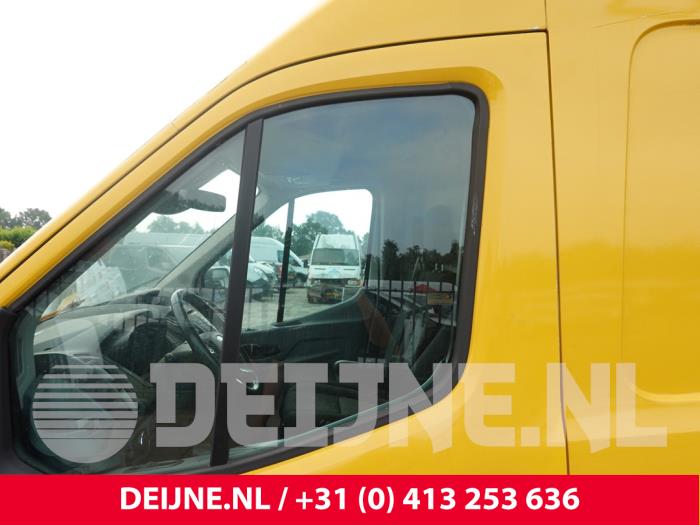 Ford Transit Türscheibe 2-türig links O318220