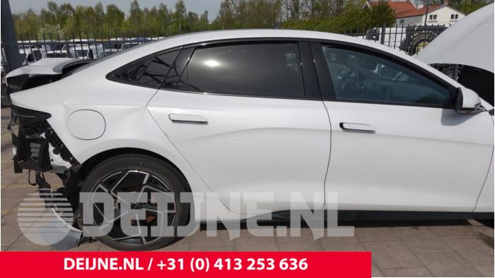 BYD Seal Extra Ruit 4Deurs rechts-achter O318251