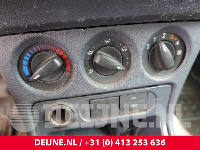 Ford Transit Connect Heizung Bedienpaneel O318414