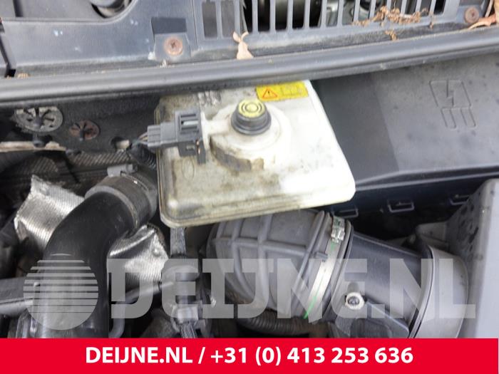 Ford Transit Connect Bremsflüssigkeitsbehälter O318442