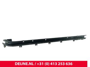 Peugeot Expert Schuifdeur Rail rechts O318559 foto 3