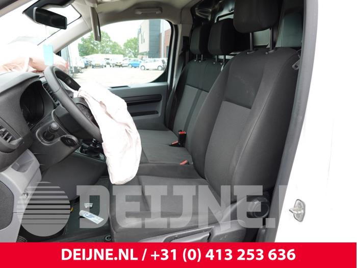 Peugeot Expert Sitz links O318568