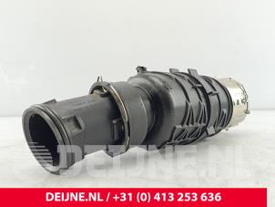 Volvo V60 Intercooler Rohr O318589 foto 3