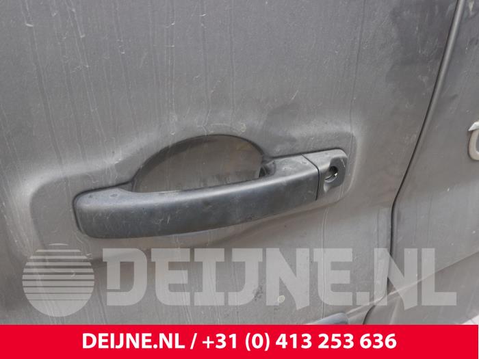 Opel Vivaro Griff Hecktür Lieferwagen O318862