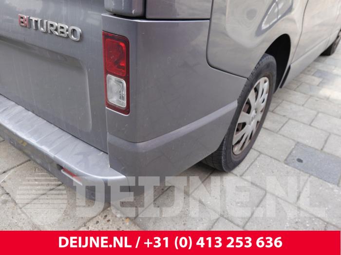 Opel Vivaro Stoßstangenecke rechts hinten O318750