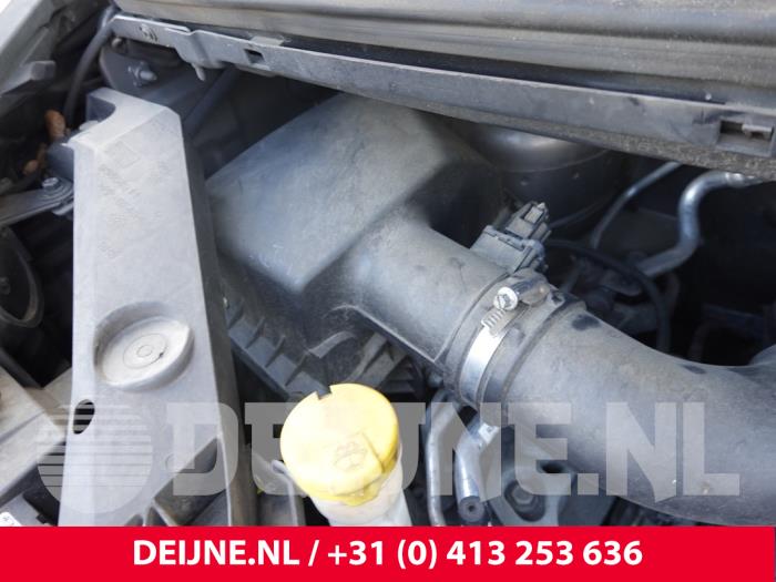 Opel Vivaro Luchtfilterhuis O318789