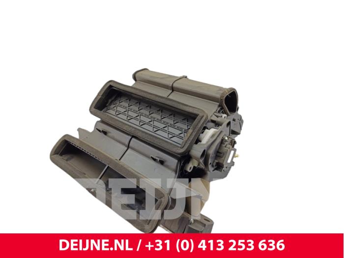 Maxus eDeliver 9 Kachelhuis O318922