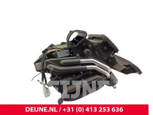 Maxus eDeliver 9 Kachelhuis O318922 foto 2