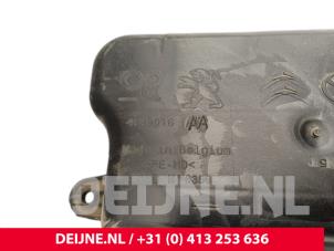 Peugeot Expert Adblue Tank O319131 foto 3