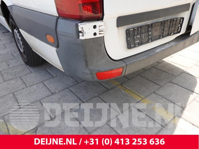 Volkswagen Crafter Stoßstangenecke links hinten O319167