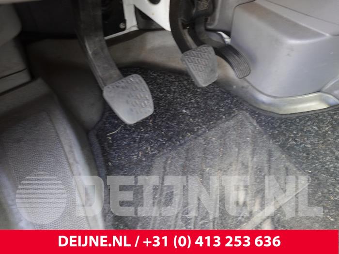 Volkswagen Crafter Kupplungspedal O319206
