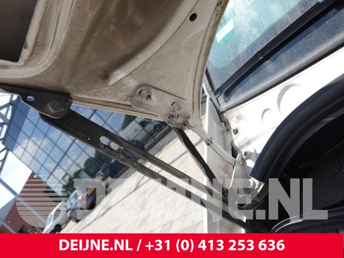 Volkswagen Crafter Motorhaube Scharnier O319213