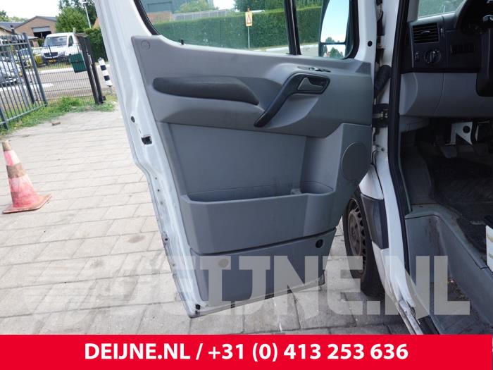 Volkswagen Crafter Türverkleidung 2-türig links O319218