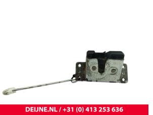 Renault Trafic Schließmechanik Heckklappe O319291 foto 3