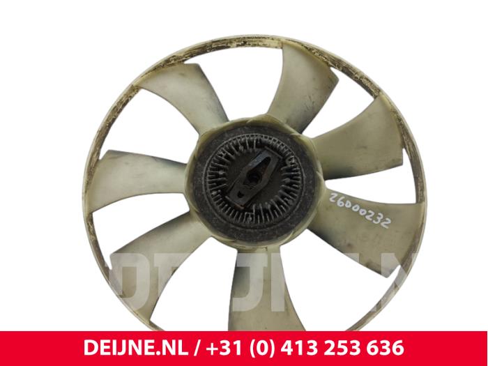 Mercedes Vito RI Scheibe Intelligent O319461