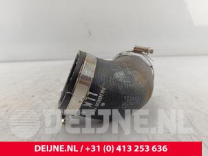 Volkswagen Crafter Intercooler Schlauch O319468 foto 2