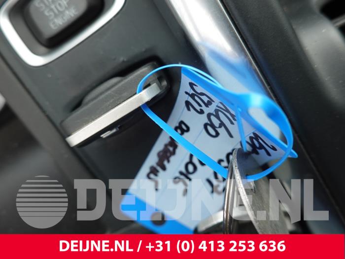 Volvo XC60 Elektronisches Zündschloss O319519