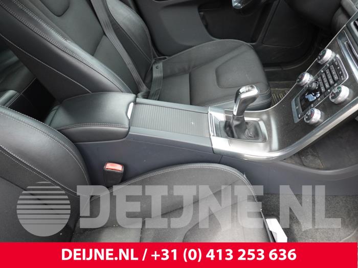 Volvo XC60 Mittelkonsole O319538