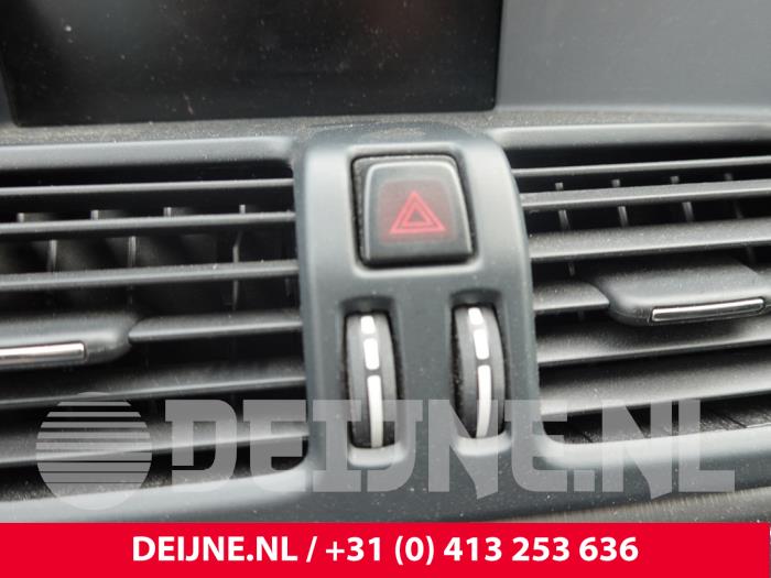Volvo XC60 Panikbeleuchtung Schalter O319540