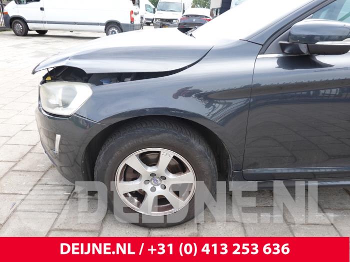 Volvo XC60 Kotflügel links vorne O319560