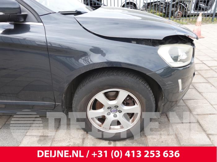 Volvo XC60 Kotflügel rechts vorne O319561