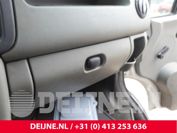 Renault Master Glovebox O319675