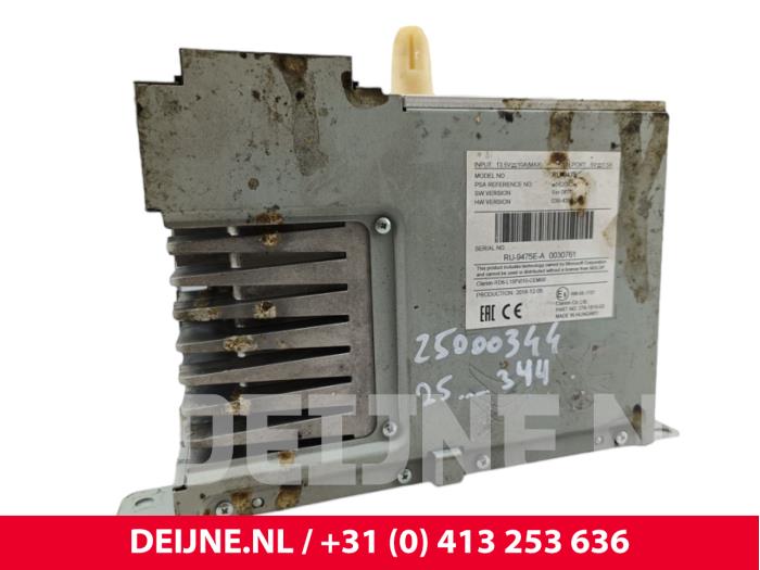Gebruikte Radio module Citroen Jumpy 1.6 Blue HDi 95 Prijs € 96,80 Inclusief btw aangeboden door van Deijne Onderdelen Uden B.V.