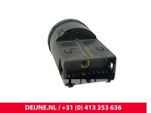 Volkswagen Transporter Light switch O319777 photo 2