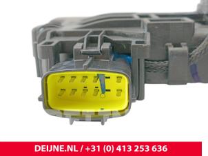 Lynk & Co 08 Portiergreep 4Deurs links-voor O319916 foto 3