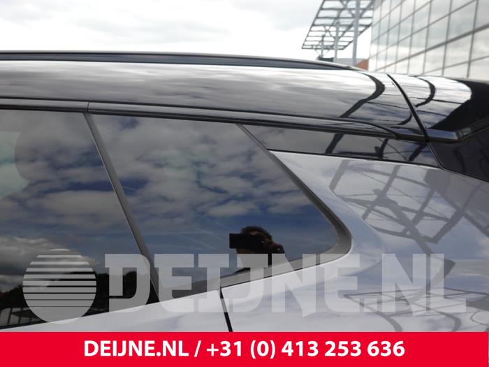 Lynk & Co 08 Extra Ruit 4Deurs links-achter O319843