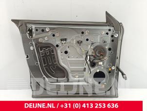 Lynk & Co 08 Portier 4Deurs links-voor O319864 foto 3