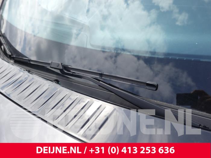 Lynk & Co 08 Scheibenwischerarm vorne O319884
