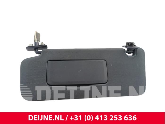 Lynk & Co 08 Sonnenblende O319908