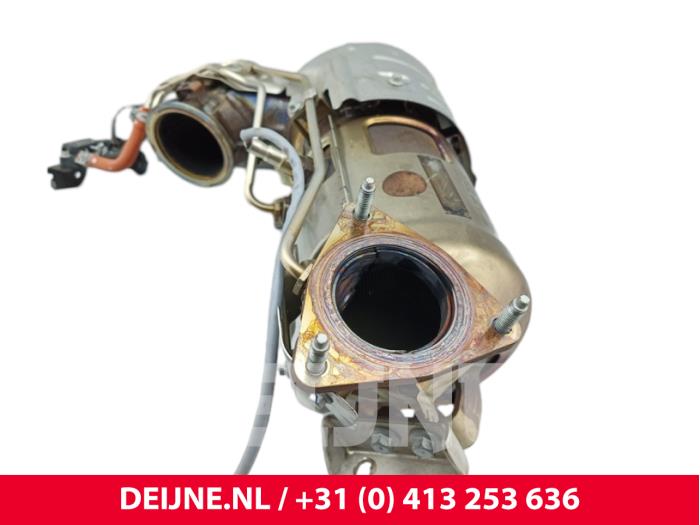 Gebruikte Katalysator Lynk &amp; Co 08 1.5 Core, More Prijs € 1.663,75 Inclusief btw aangeboden door van Deijne Onderdelen Uden B.V.