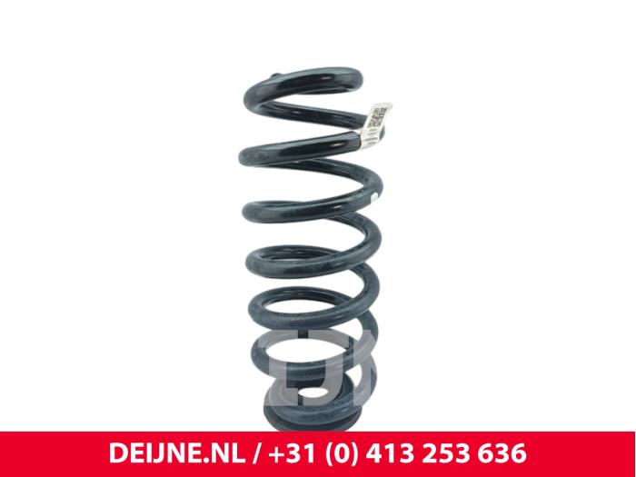Lynk & Co 08 Schroefveer achter O319890